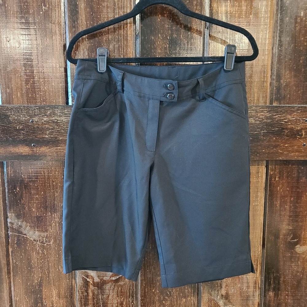 Callaway Black Golf Shorts Size 6